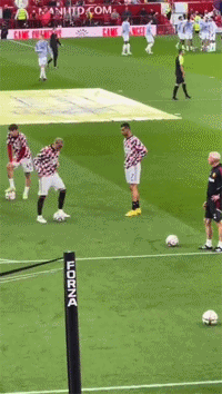 8424-48975a8b4e45a091b12689c1858e8f9b.gif
